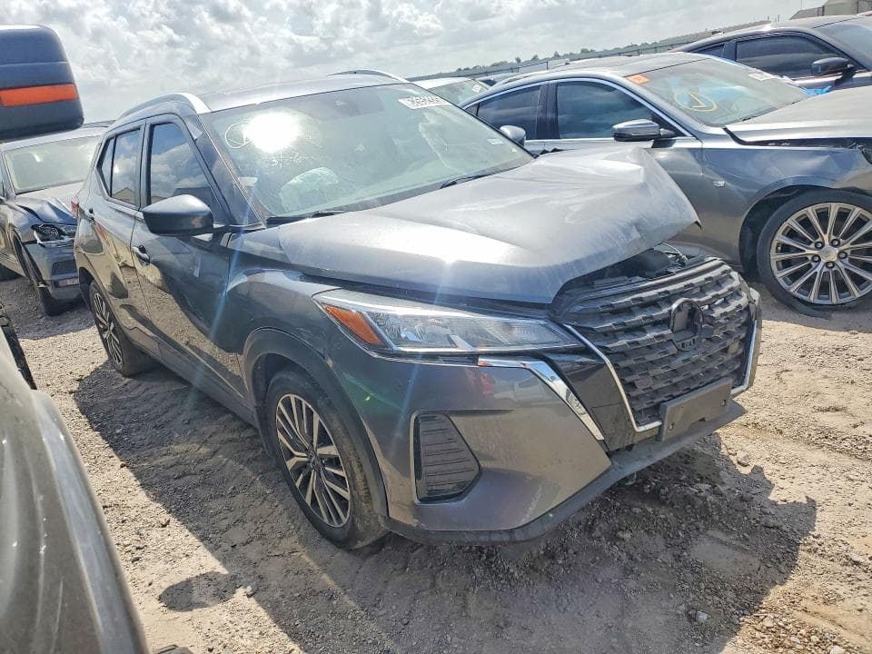 2023 NISSAN KICKS SV 4