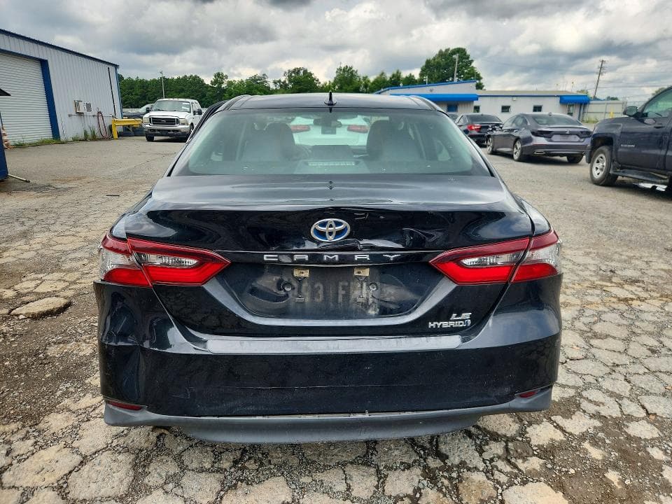 2022 TOYOTA CAMRY LE 6