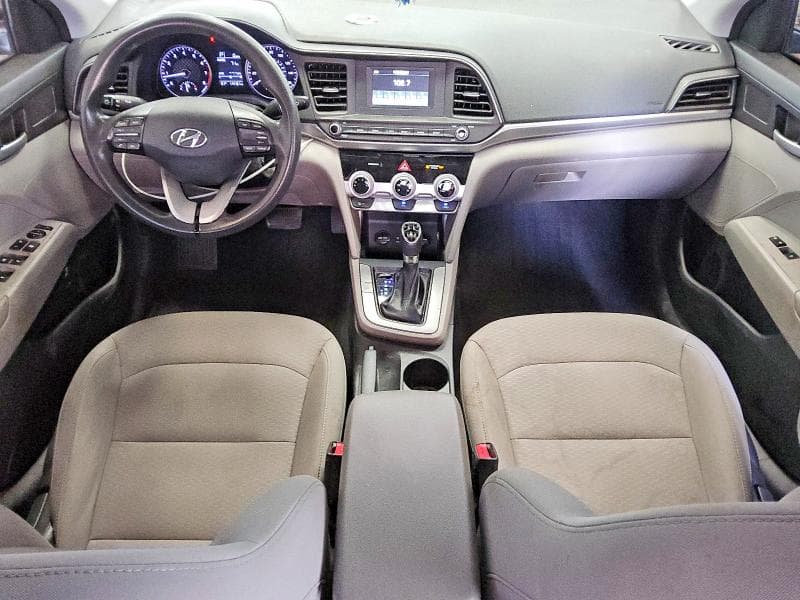2019 HYUNDAI ELANTRA SE 8