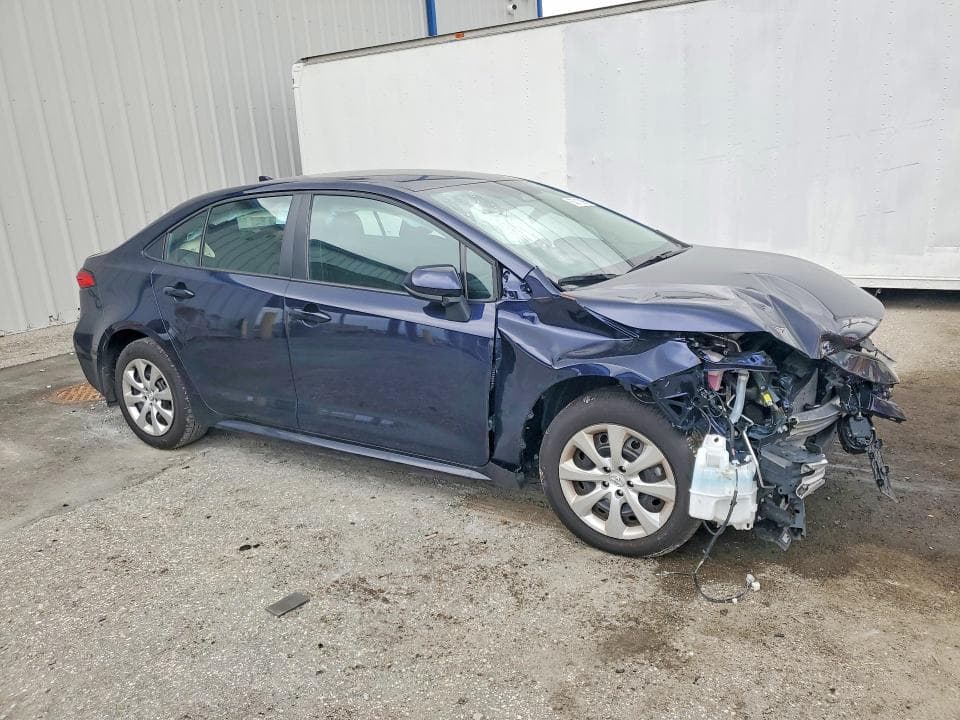 2026 TOYOTA COROLLA LE 4