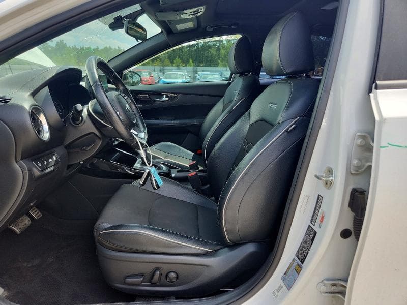 2021 KIA FORTE GT LINE 7