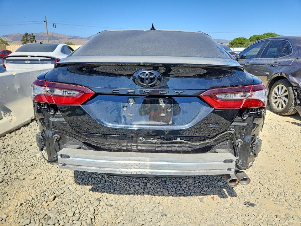 2024 TOYOTA CAMRY SE 6