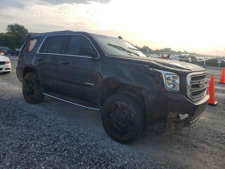 2017 GMC YUKON SLT 4