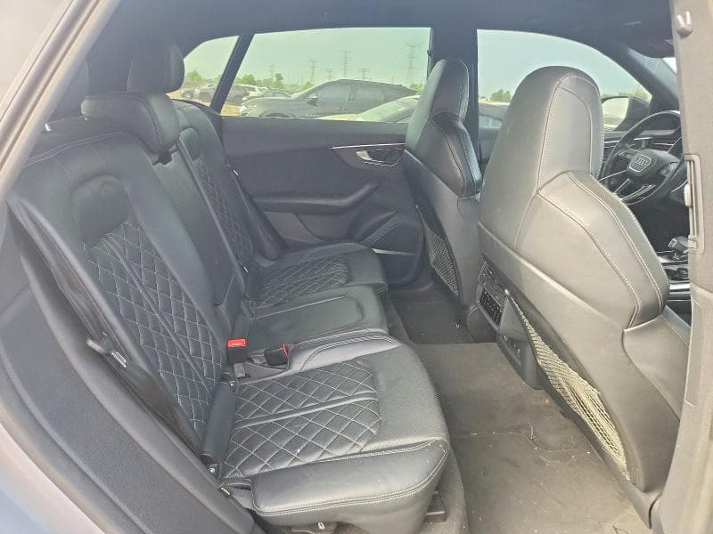 2020 AUDI SQ8 PREMIUM PLUS 10