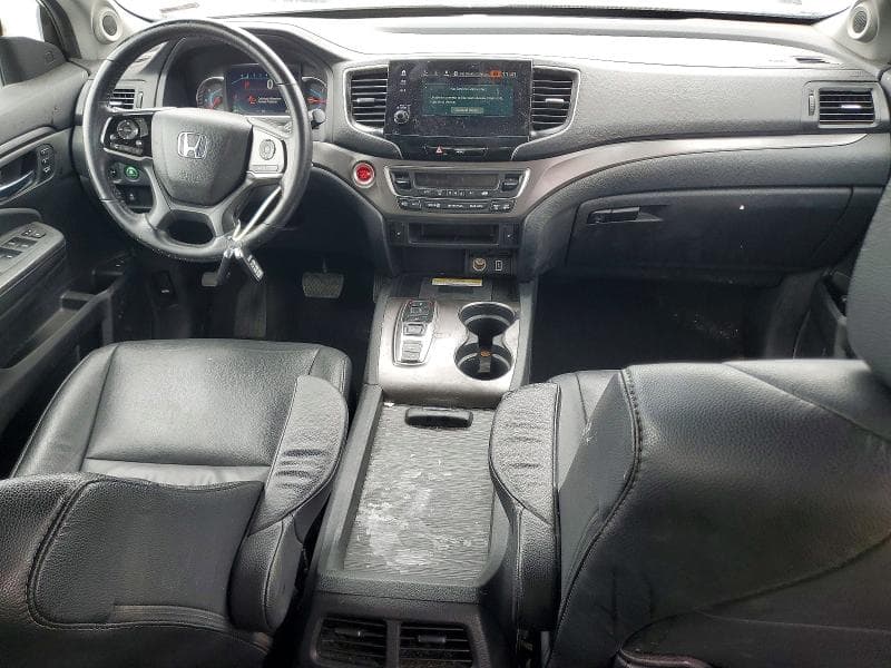2022 HONDA PILOT SE 8