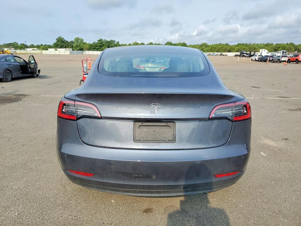 2021 TESLA MODEL 3 6