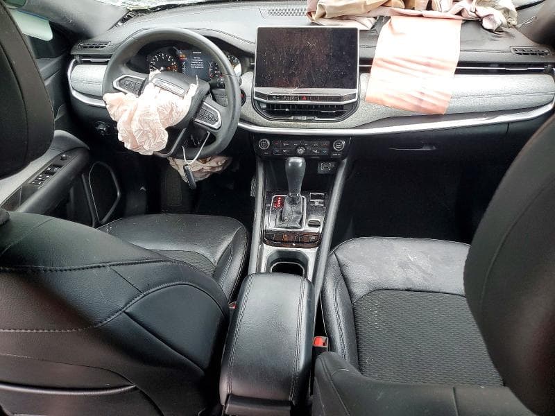 2023 JEEP COMPASS LATITUDE 8