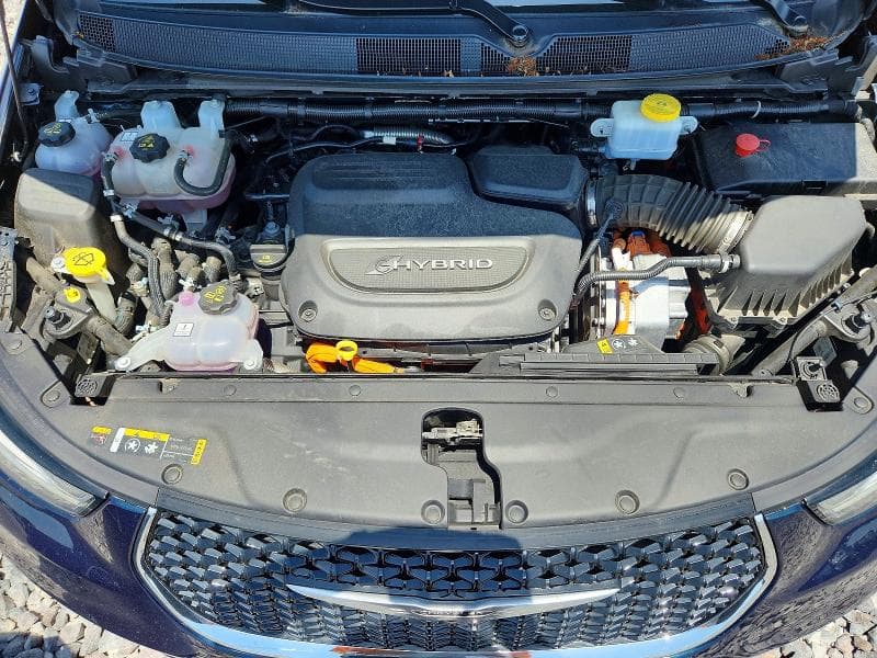 2023 CHRYSLER PACIFICA HYBRID TOURING L 12