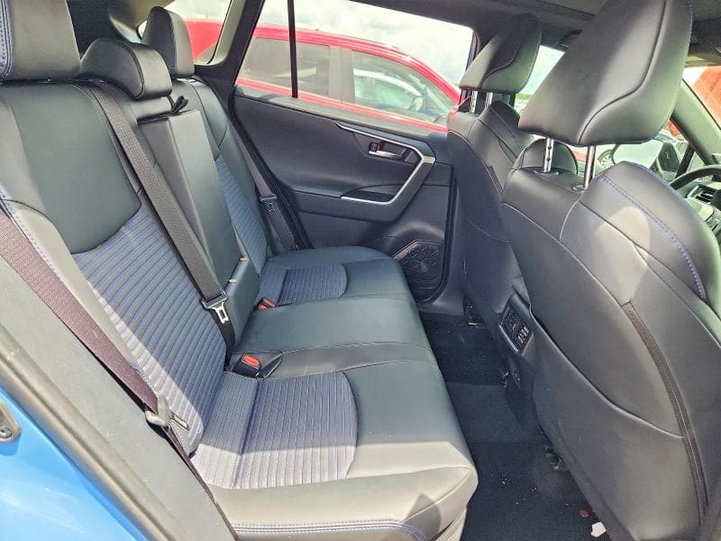 2024 TOYOTA RAV4 XSE 10
