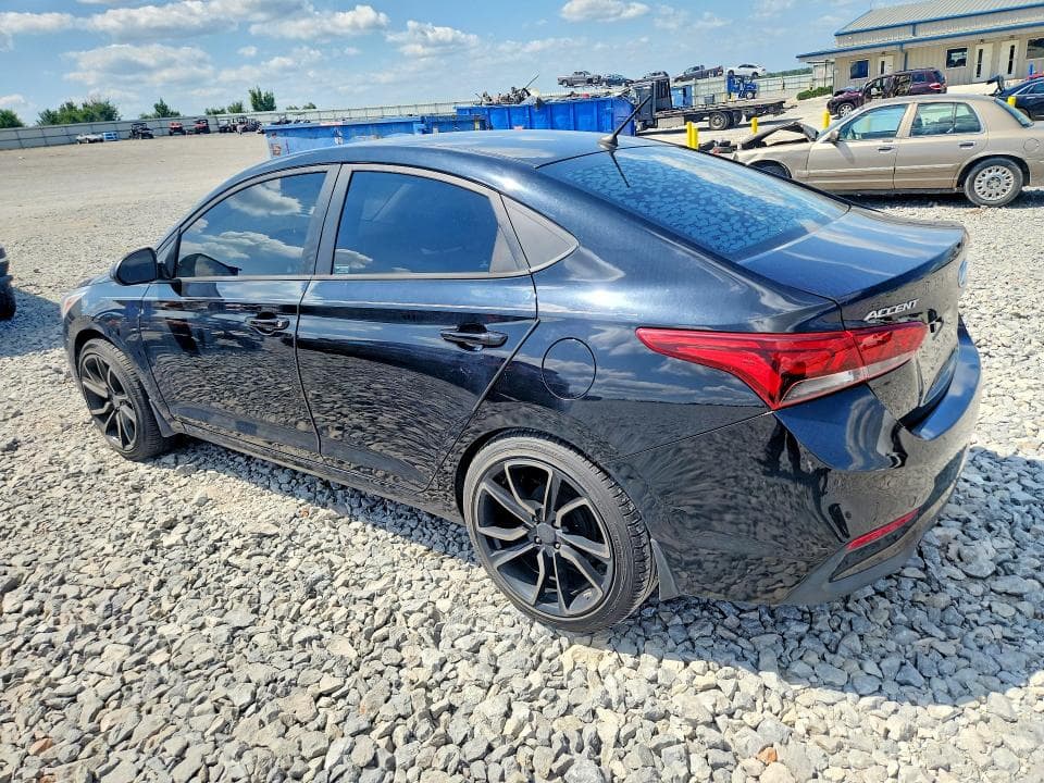 2022 HYUNDAI ACCENT SE 2