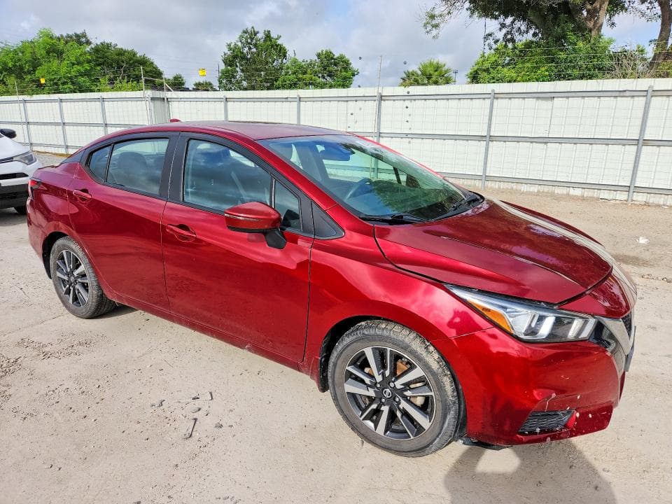 2021 NISSAN VERSA SV 4