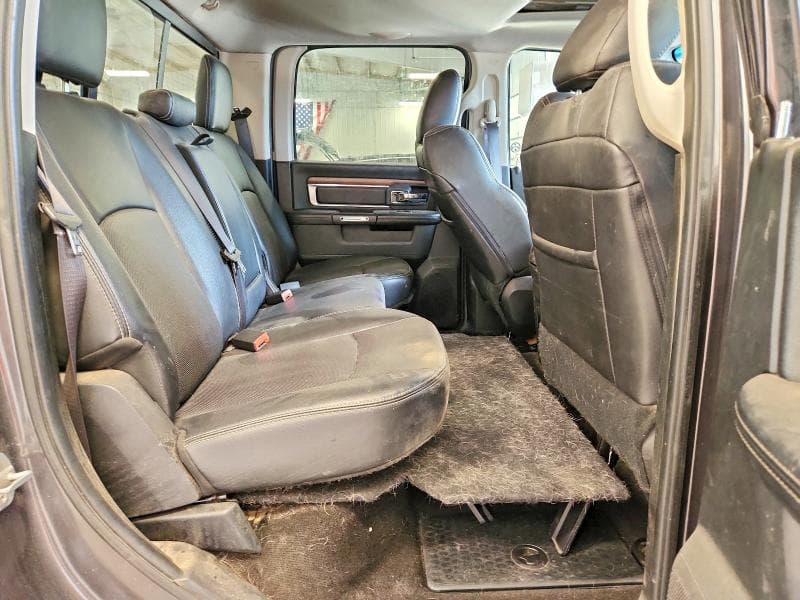 2017 RAM 1500 LARAMIE 10