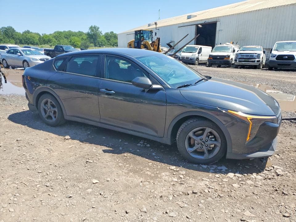 2025 KIA K4 LXS 4