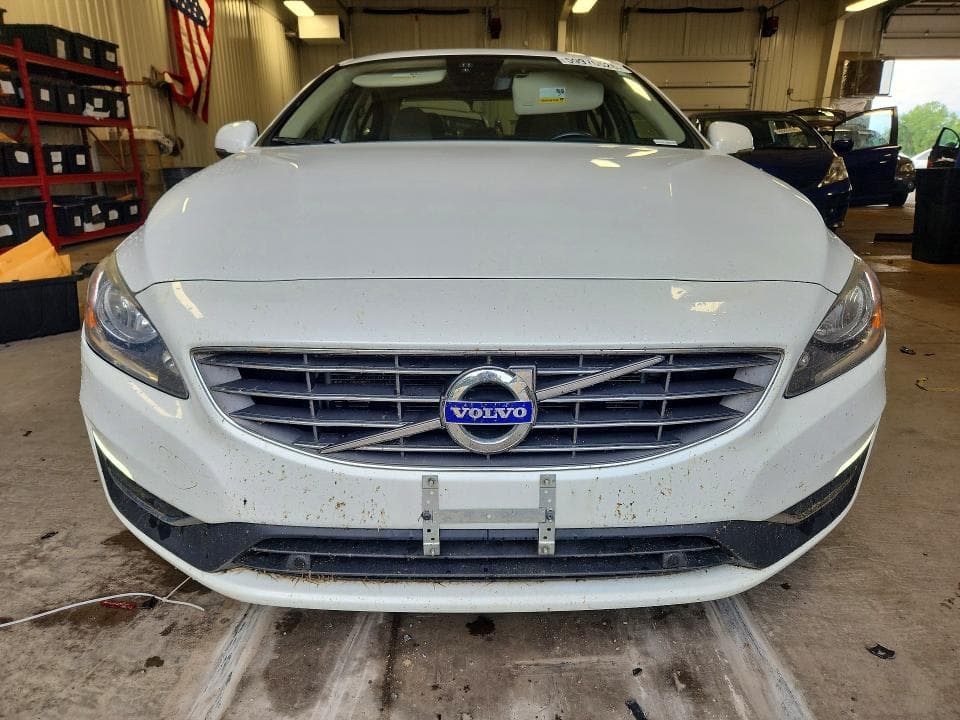 2018 VOLVO S60 PREMIER 5