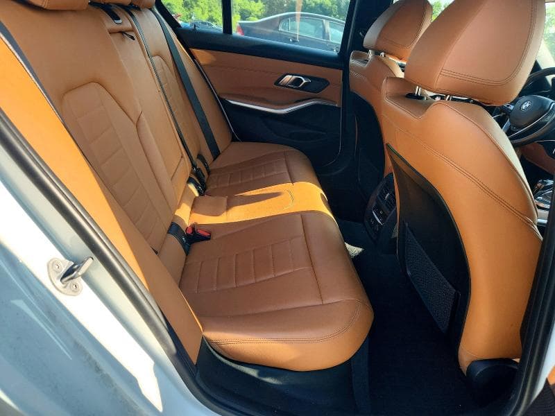 2019 BMW 330I 10