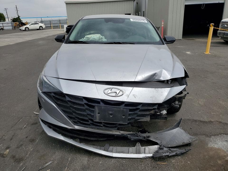 2021 HYUNDAI ELANTRA SE 5