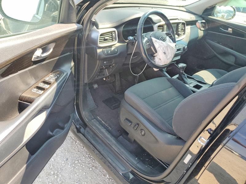 2019 KIA SORENTO LX 8