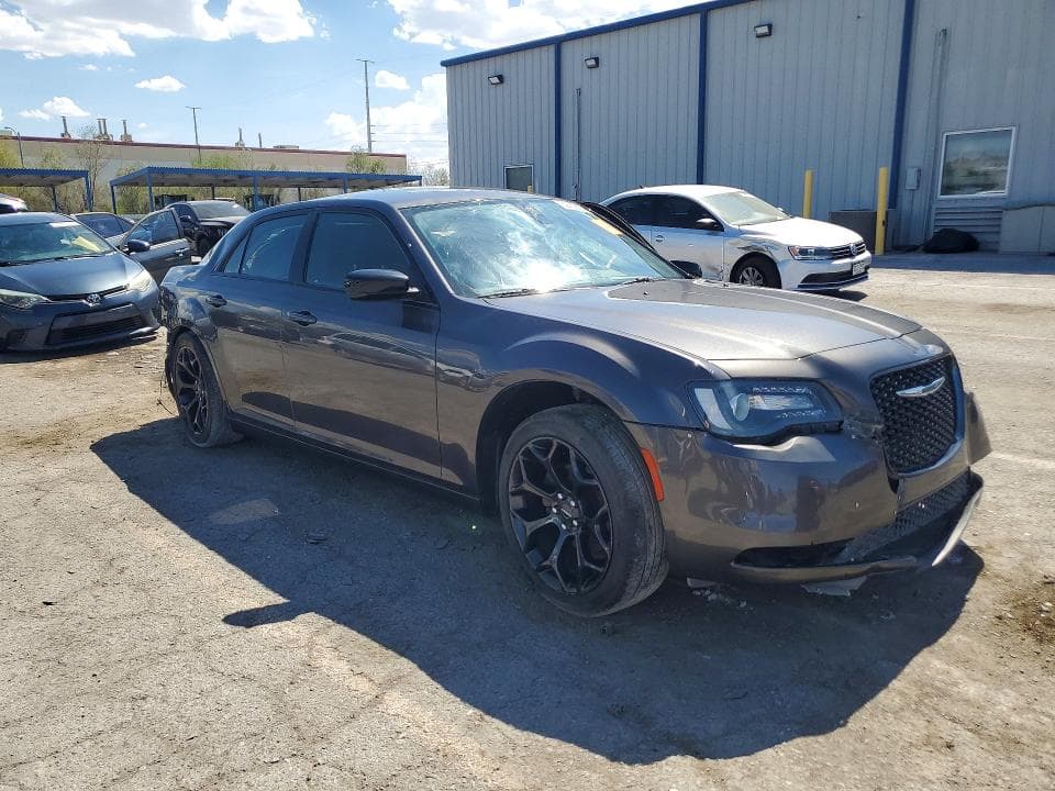 2019 CHRYSLER 300 TOURING 4