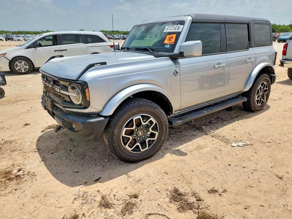 2024 FORD BRONCO OUTER BANKS - 1