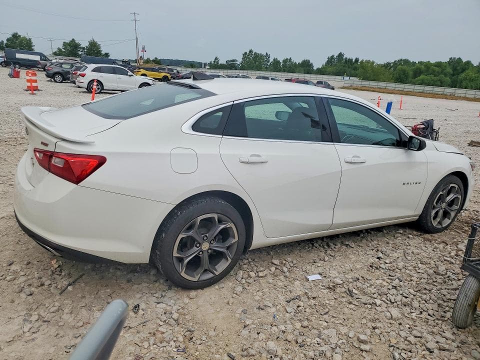 2019 CHEVROLET MALIBU RS 3