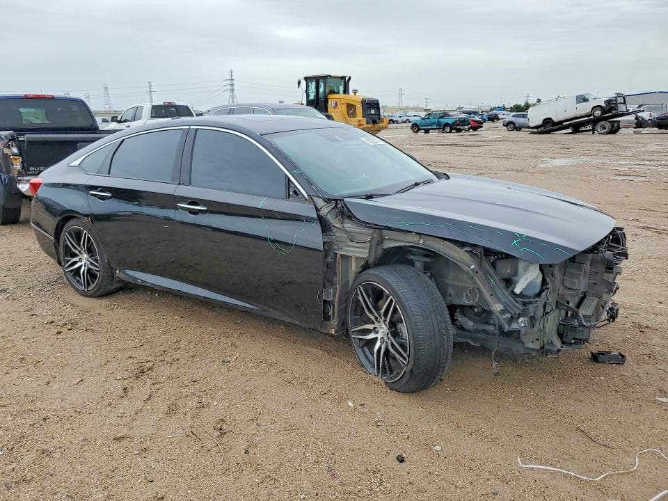 2021 HONDA ACCORD TOURING 4