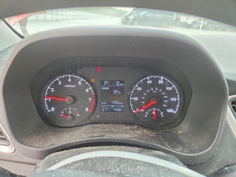 2021 HYUNDAI ACCENT SE 9