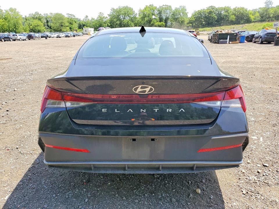 2025 HYUNDAI ELANTRA SEL SPORT 6