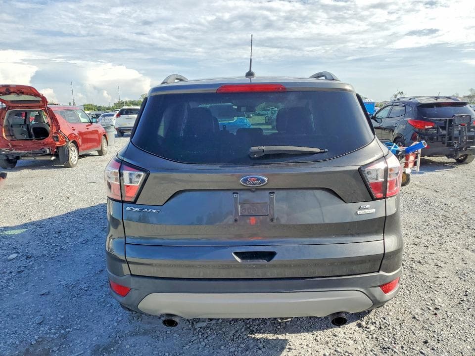 2018 FORD ESCAPE SE 6