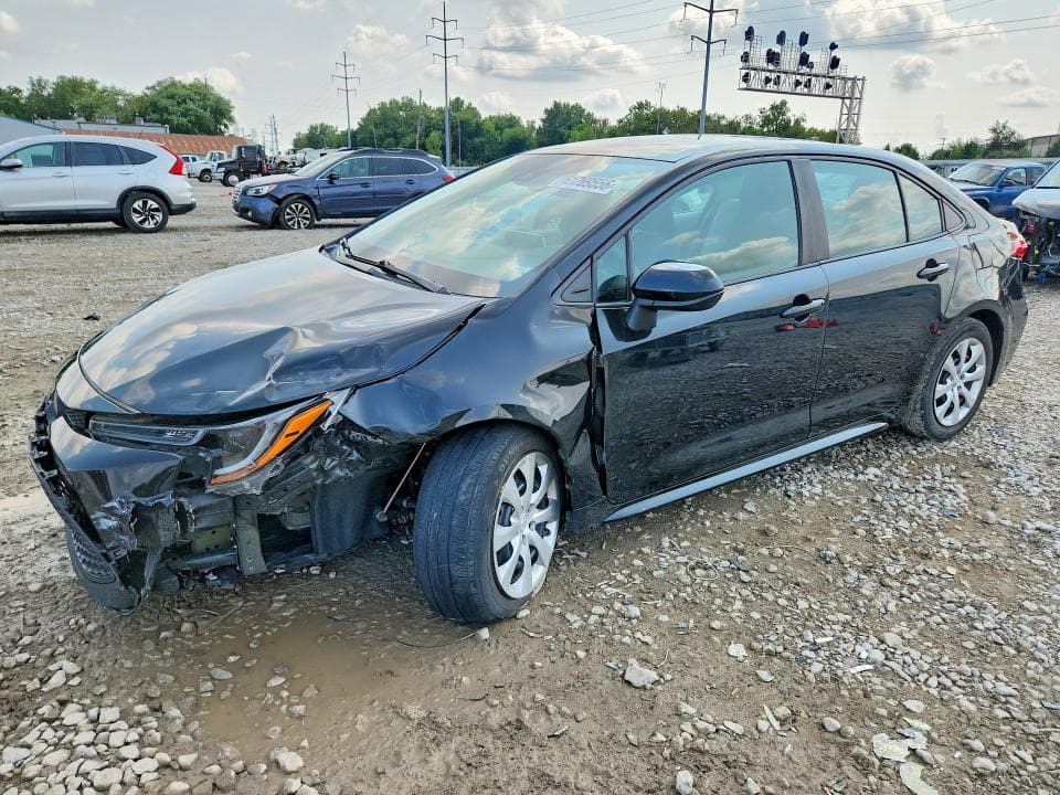 2021 TOYOTA COROLLA LE - 1
