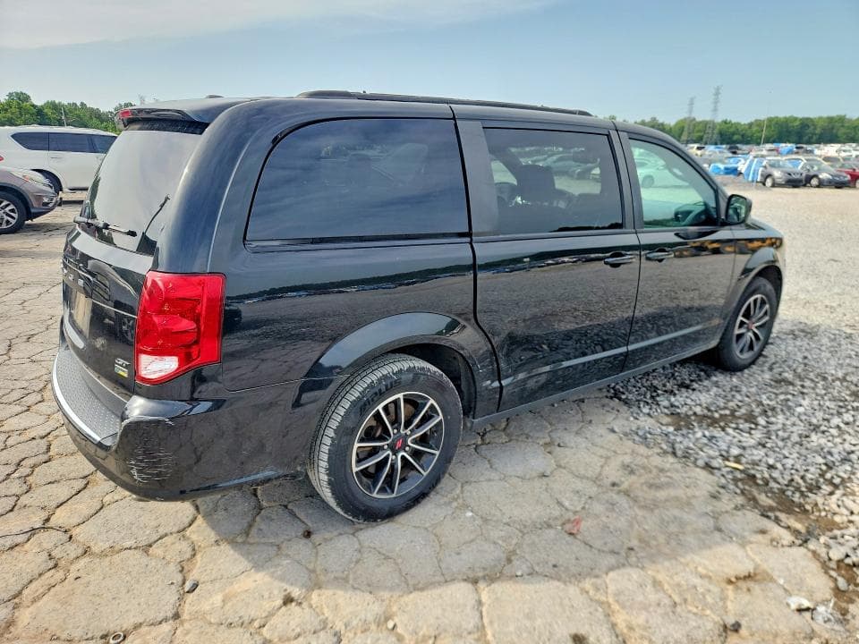 2019 DODGE GRAND CARAVAN GT 3