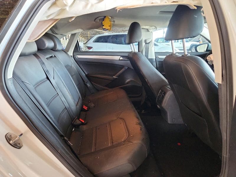 2021 VOLKSWAGEN PASSAT SE 10