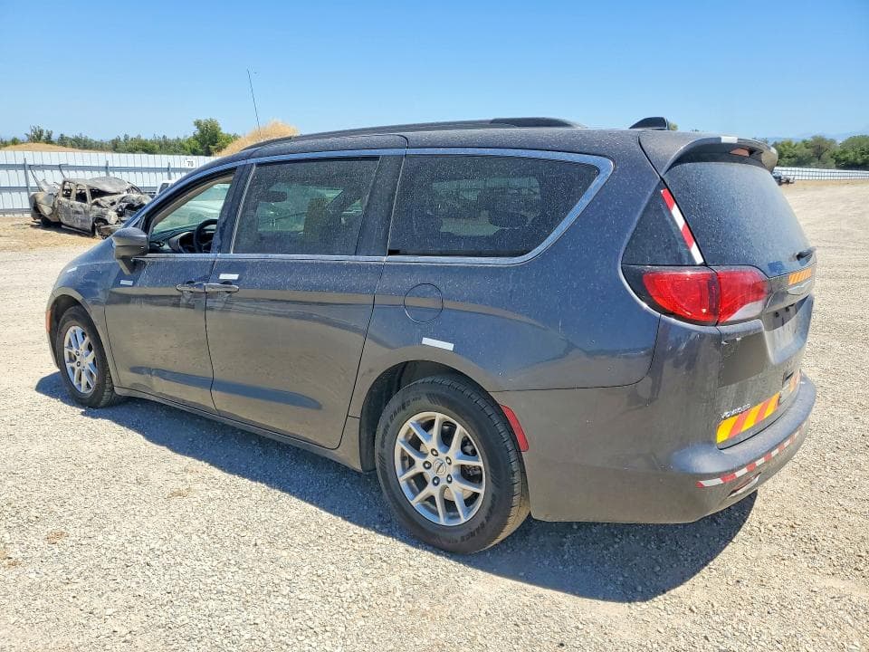 2021 CHRYSLER VOYAGER LXI 2