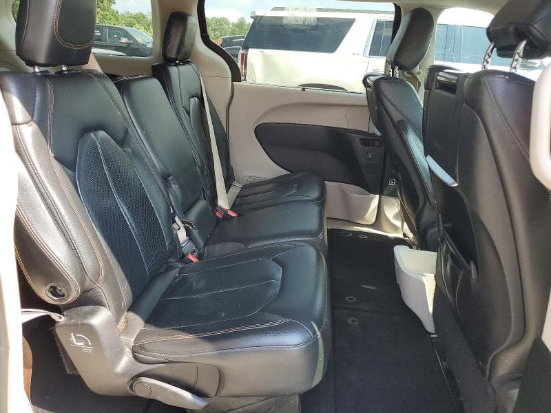 2017 CHRYSLER PACIFICA TOURING L PLUS 11