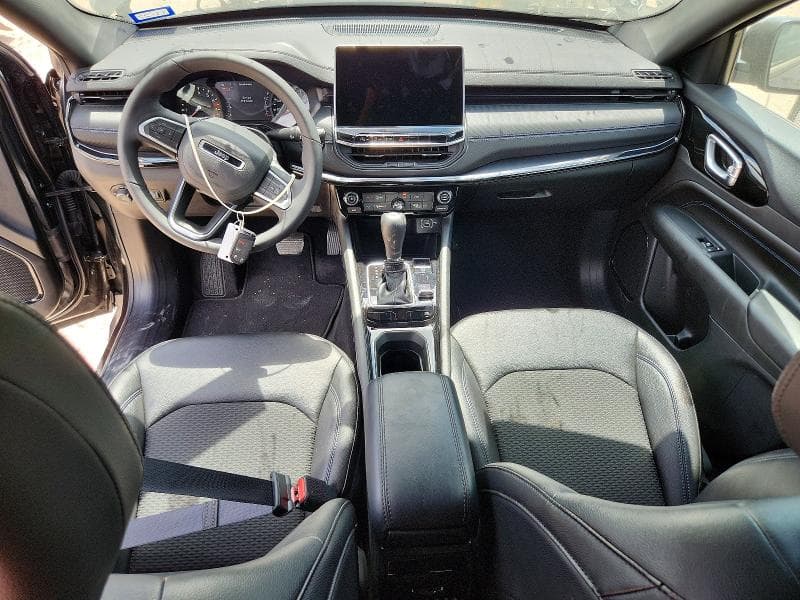 2026 JEEP COMPASS LATITUDE 8