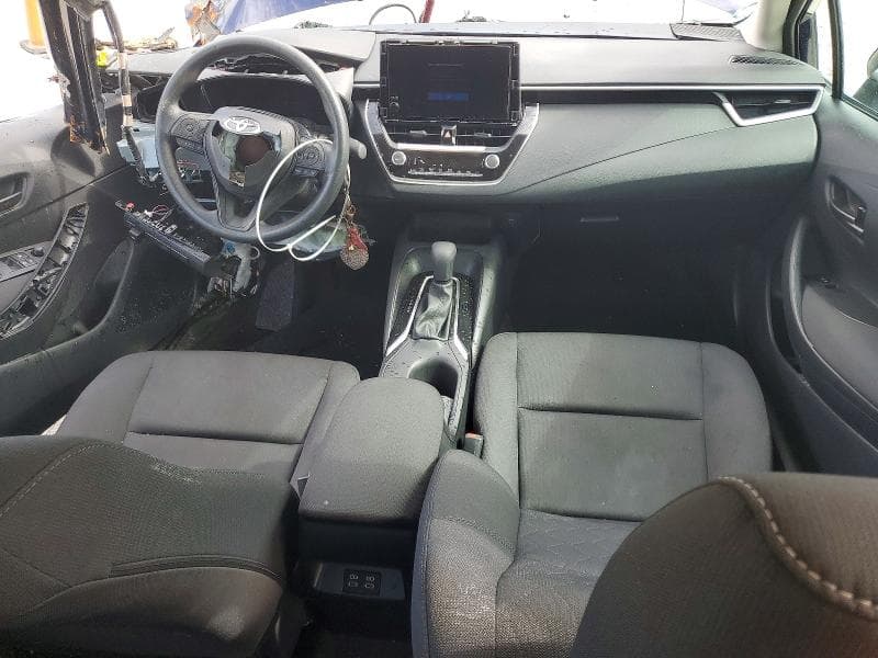 2026 TOYOTA COROLLA LE 8