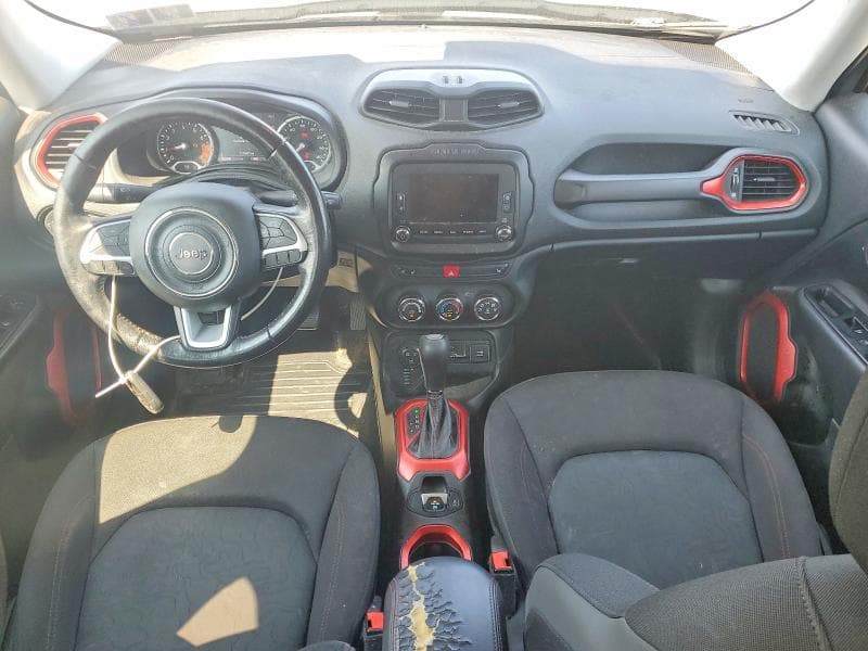2017 JEEP RENEGADE TRAILHAWK 8