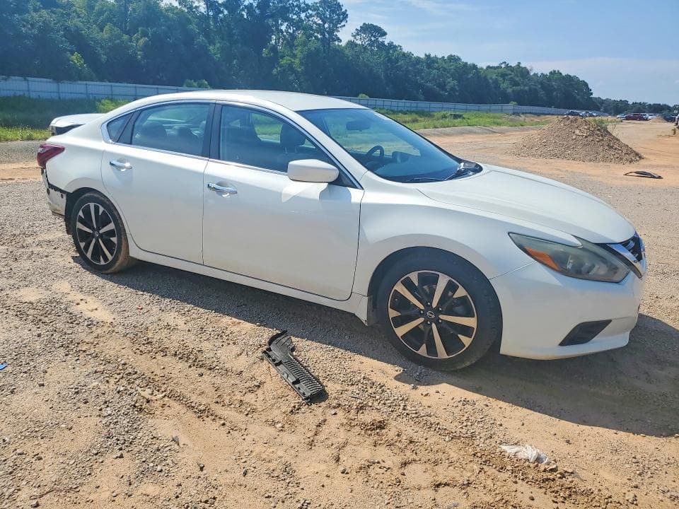 2018 NISSAN ALTIMA 2.5 SR 4