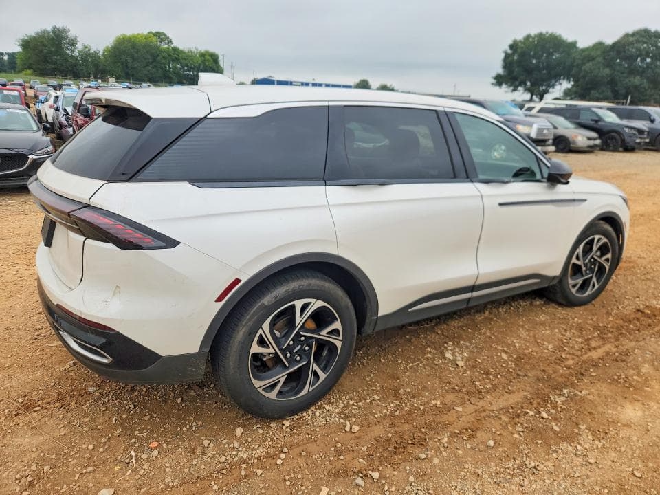 2025 LINCOLN NAUTILUS PREMIERE 3