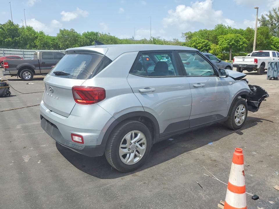 2021 HYUNDAI VENUE SE 3