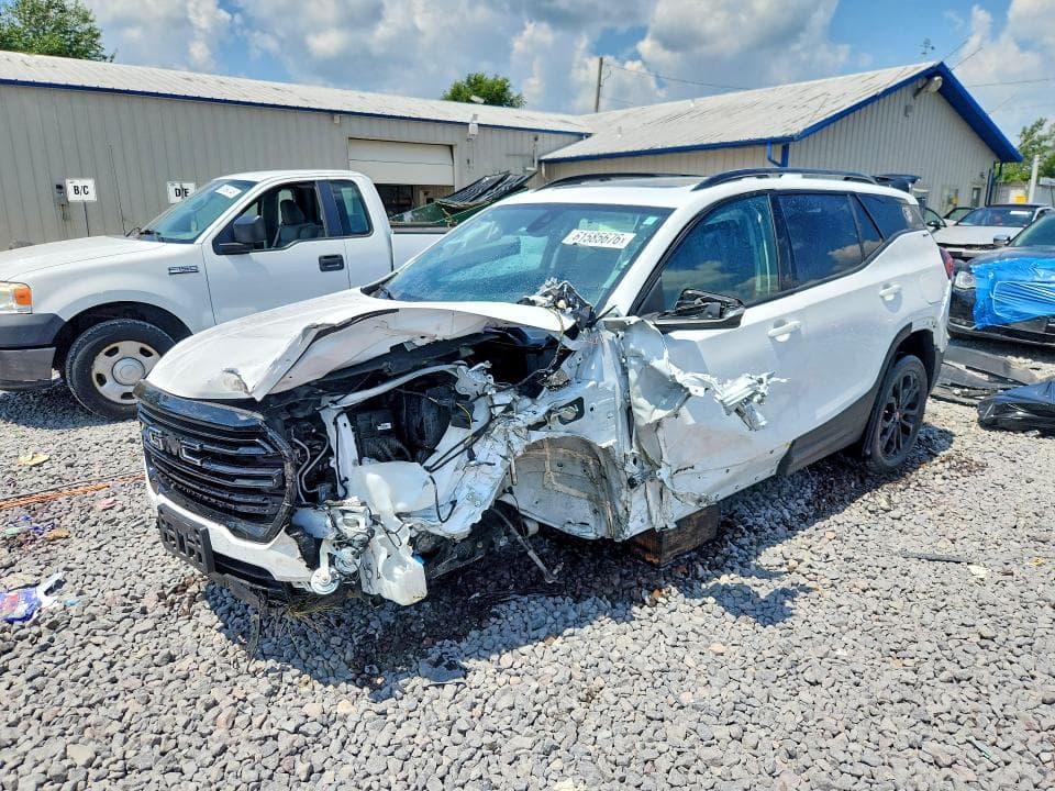 2022 GMC TERRAIN SLT - 1