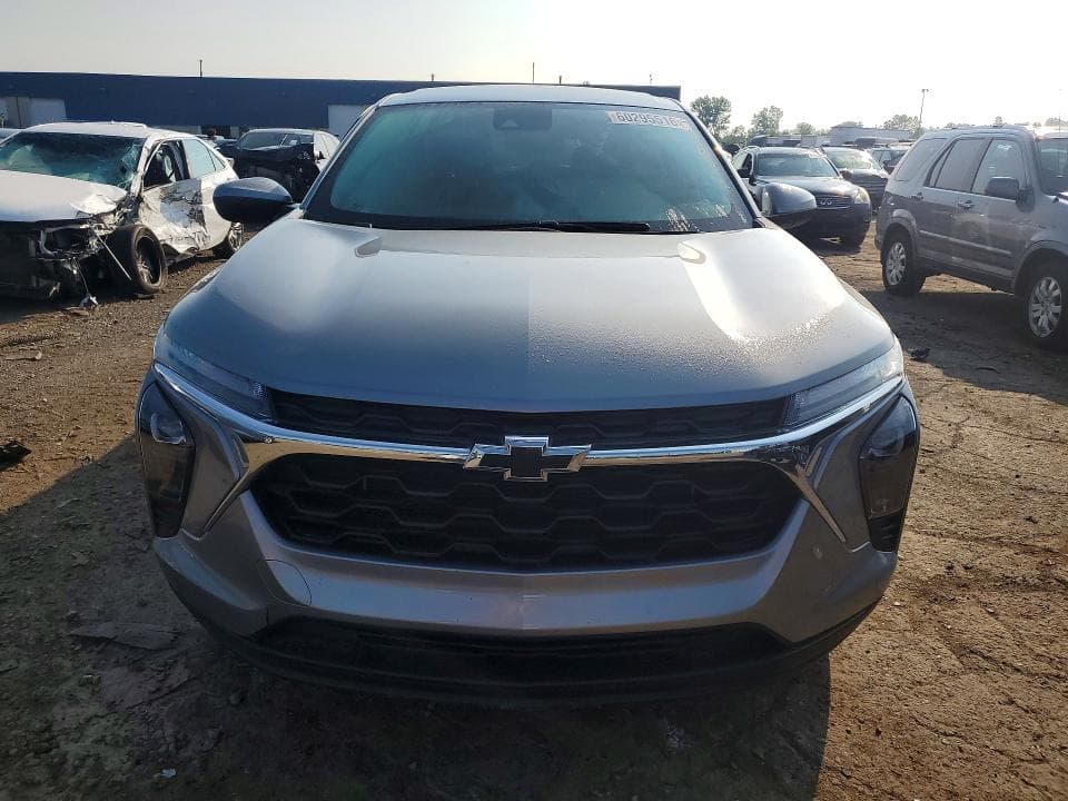 2025 CHEVROLET TRAX LS 5