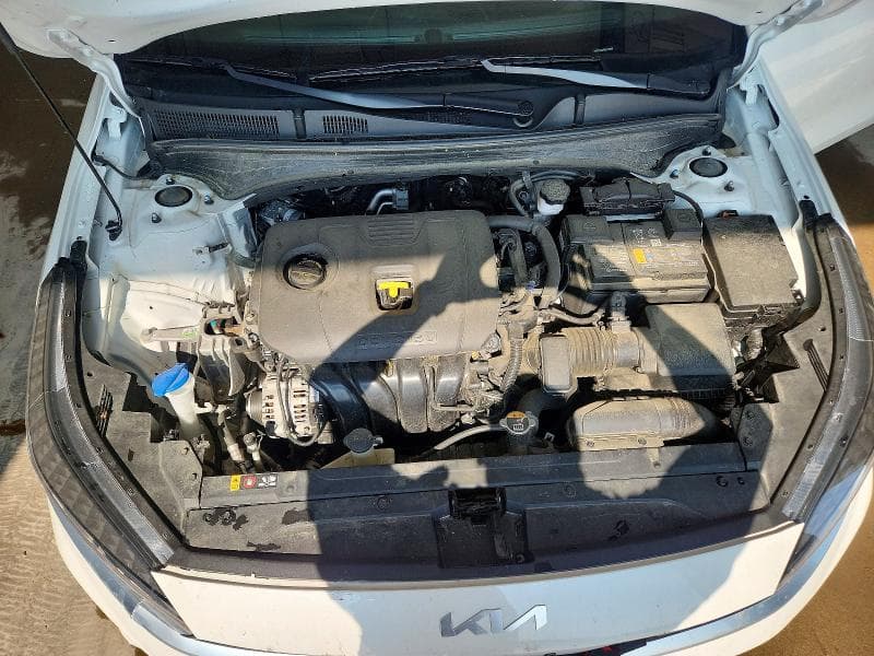 2024 KIA FORTE GT LINE 11