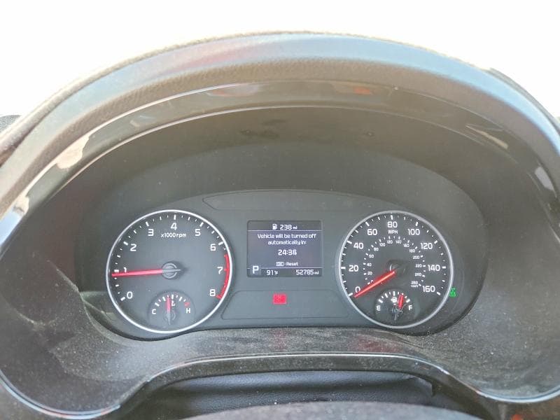 2022 KIA SELTOS S 9