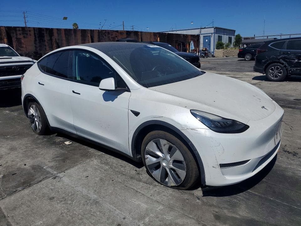 2020 TESLA MODEL Y 4