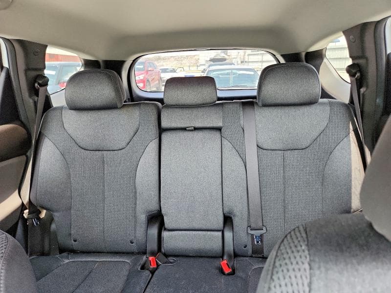2019 HYUNDAI SANTA FE SE 10