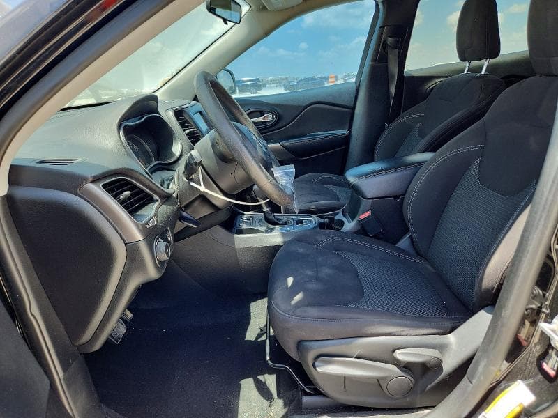 2019 JEEP CHEROKEE LATITUDE 7