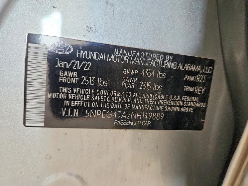 2022 HYUNDAI SONATA SE 12