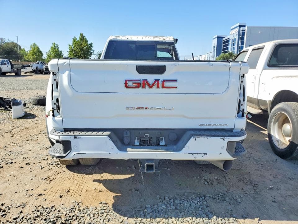 2023 GMC SIERRA K3500 DENALI 6