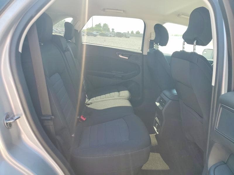 2018 FORD EDGE SE 11