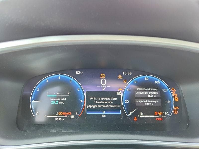 2026 TOYOTA COROLLA CROSS XLE 9